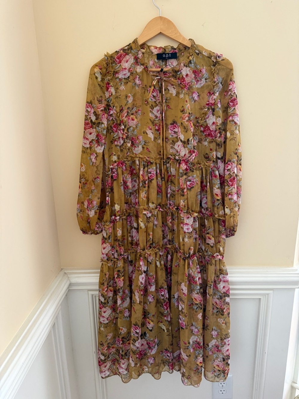 o.p.t Olive Floral‎ Tiered Long Sleeve Midi Dress Sz Large